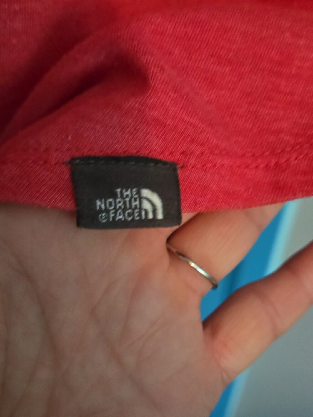 The North Face Women's Heather Pink Crewneck Pullover Size Medium - Picture 3 of 6